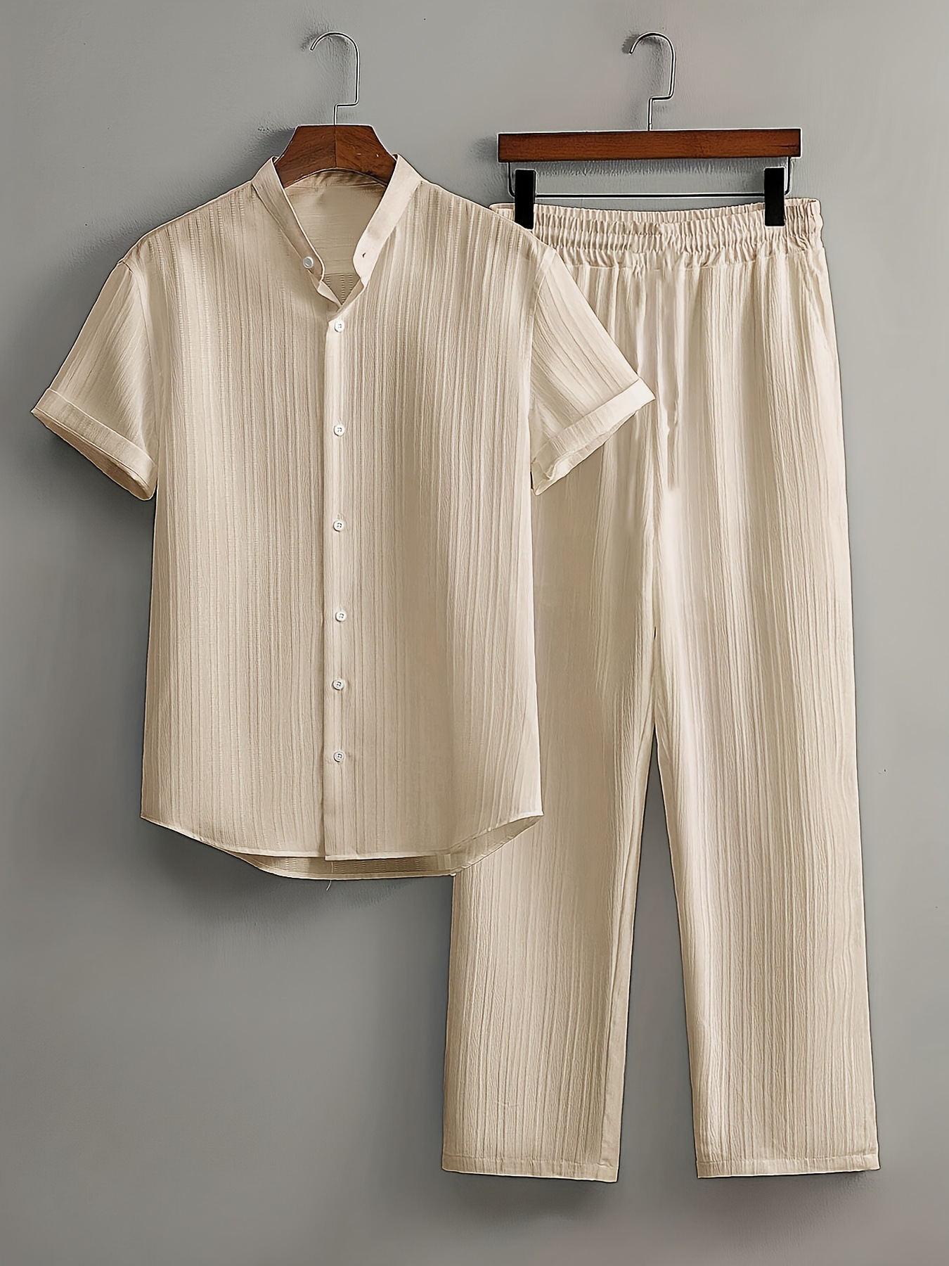 Entspanntes Sommer Set – Kurzarmhemd und lockere Hose
