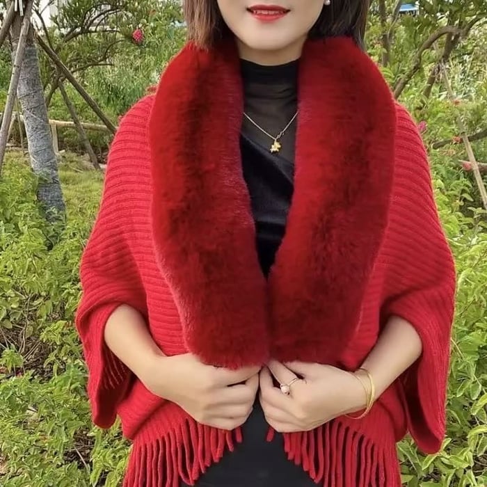 Mila | Stilvoll Gestrickter Schal für Frauen