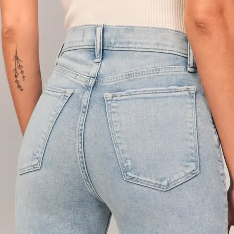 Freja | Hochgeschnittene Flared Jeans für Damen