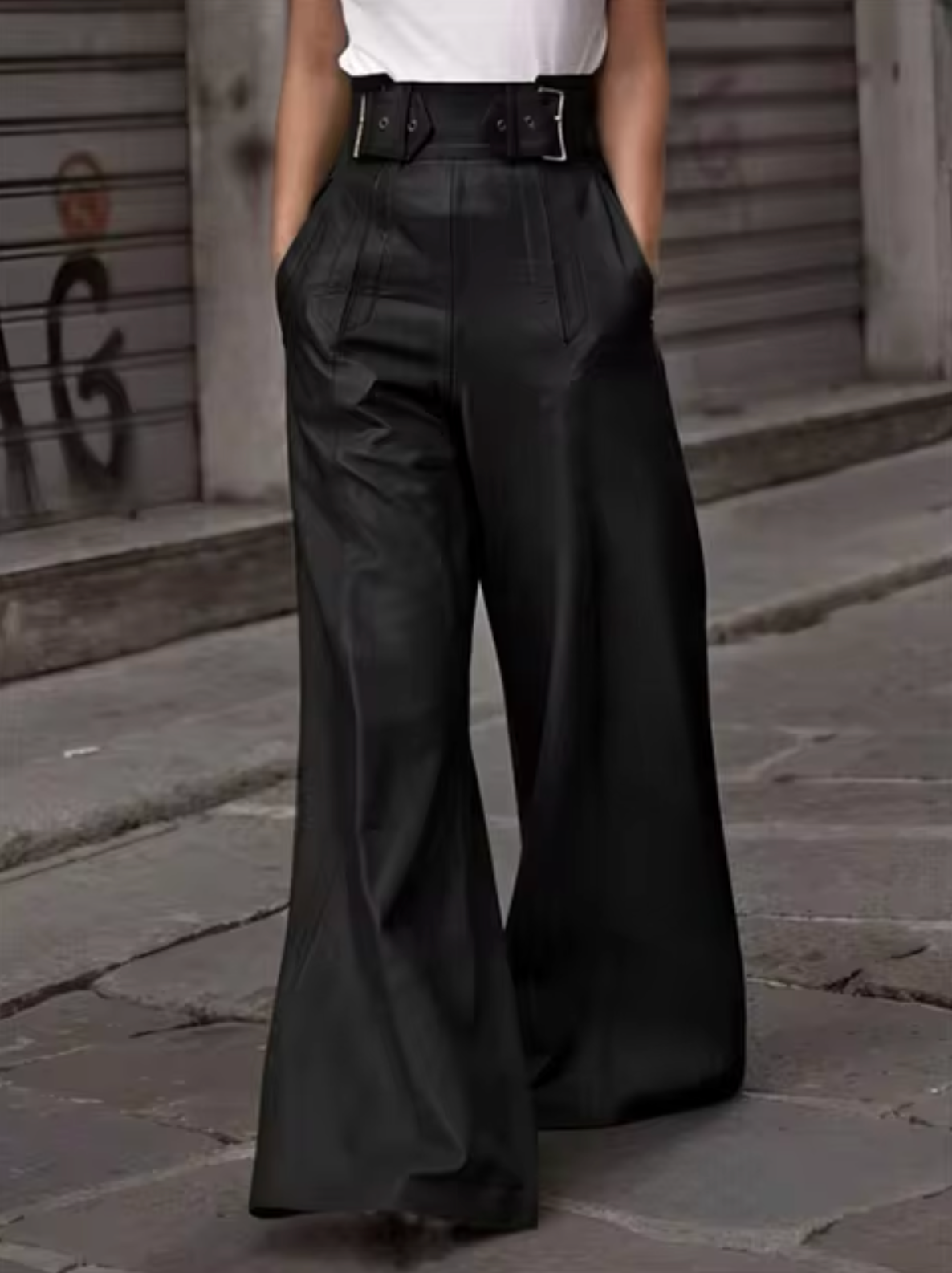 Lora | Acquista pantaloni di pelle alti da donna – Eleganti pantaloni di pelle con dettagli plissettati