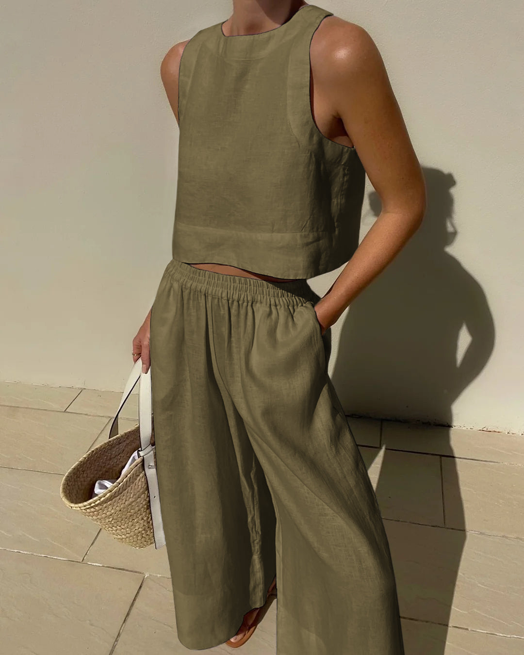 Variant image for Beatrix Luftiges Leinen Set für Damen | Crop Top und Breite Hose-31