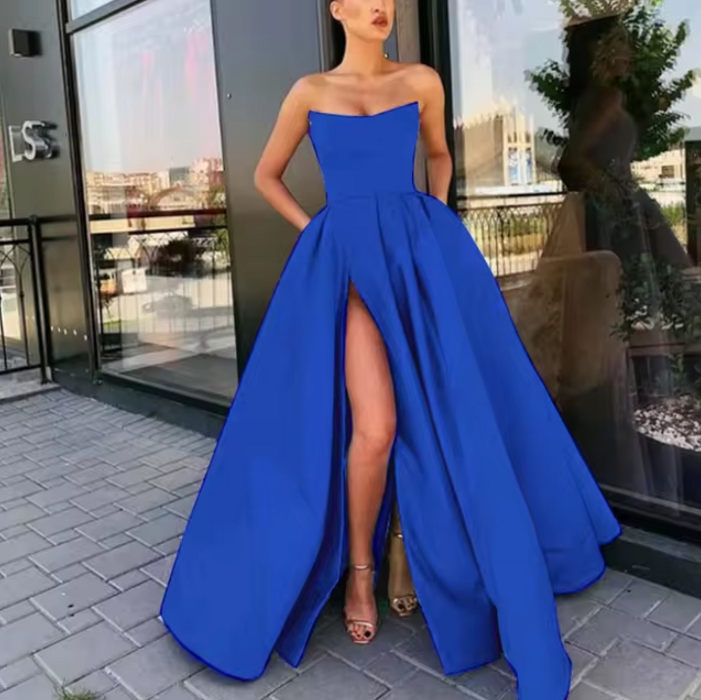 Amara | Elegantes Lange Ballkleid für Damen mit Hohem Schlitz