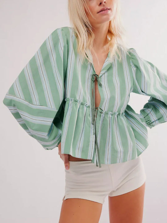 Nila | Stylisches Gestreiftes Blusen-Shorts-Set für Frauen