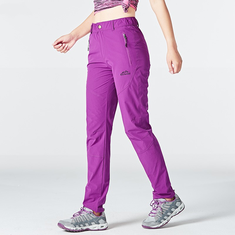 Waterproof women's pants with fleece lining