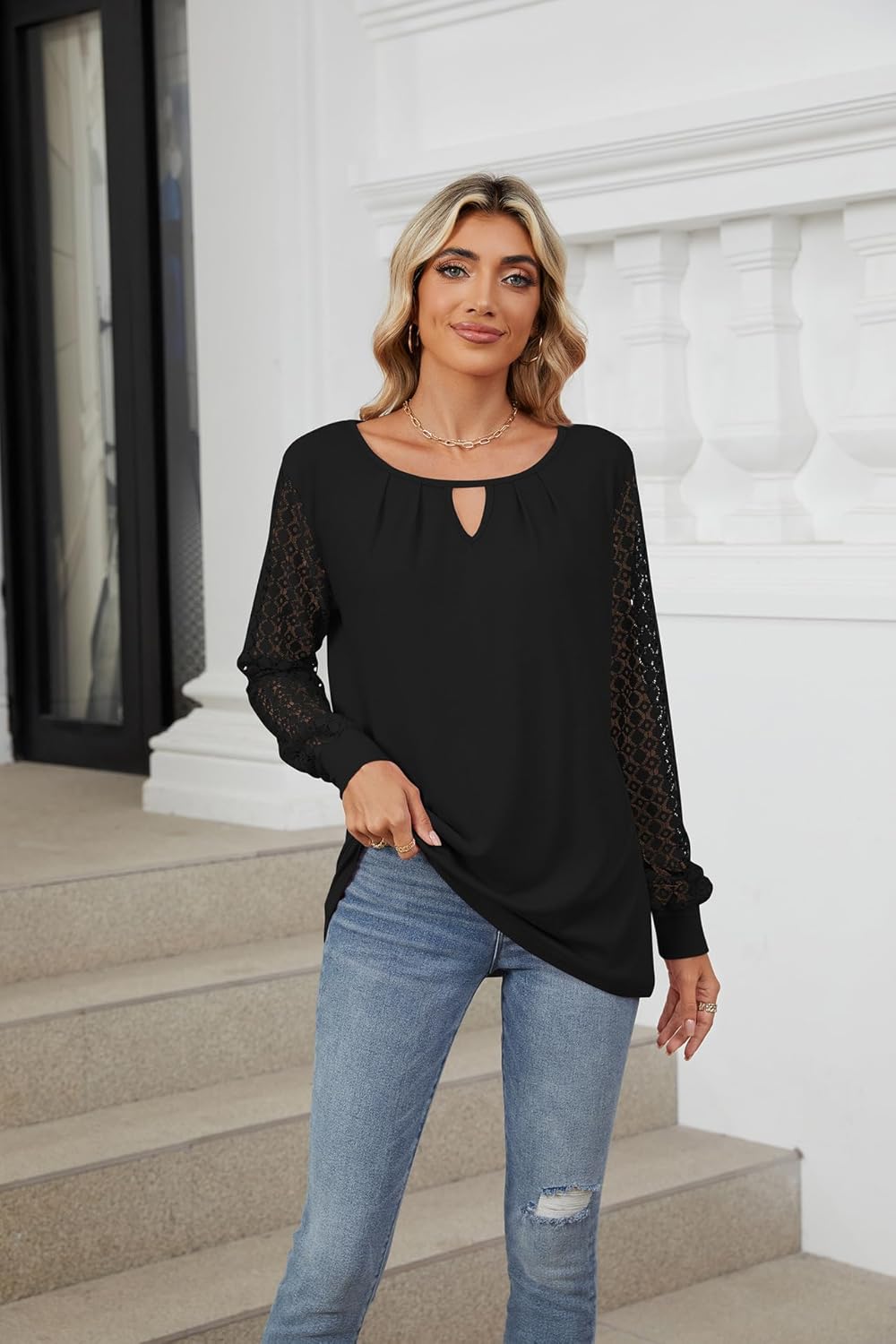 Carlotta | Modisches Langarm-Top für Damen mit Spitzendetails