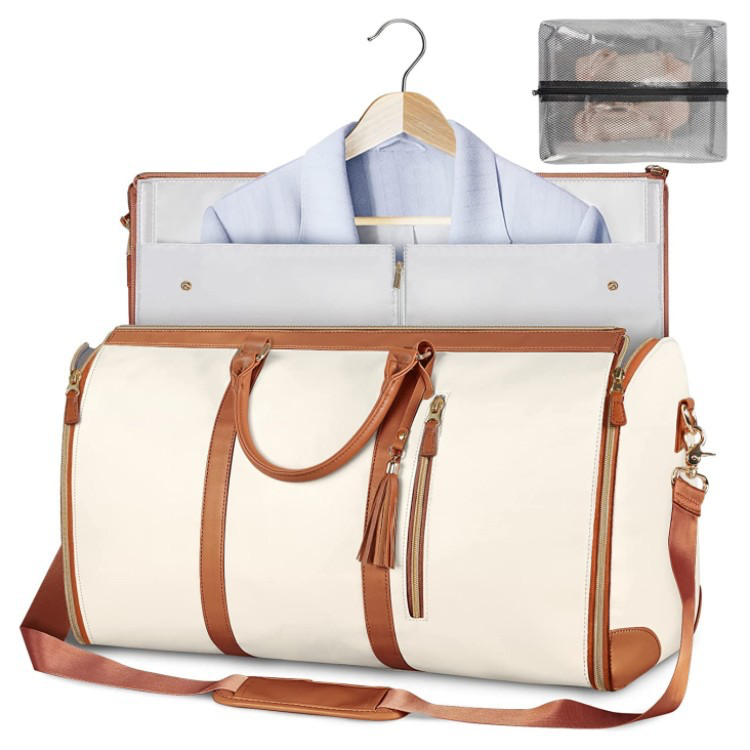 Karly | Elegant leather travel bag for stylish trips
