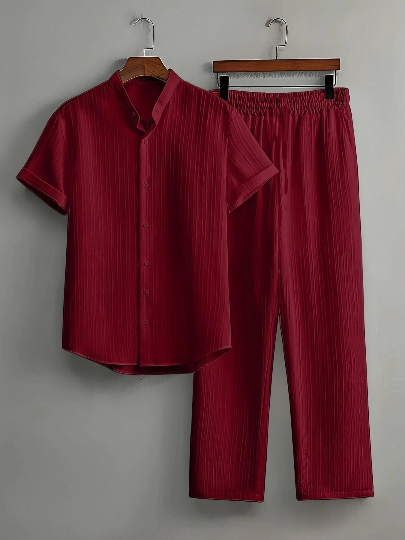 Entspanntes Sommer Set – Kurzarmhemd und lockere Hose