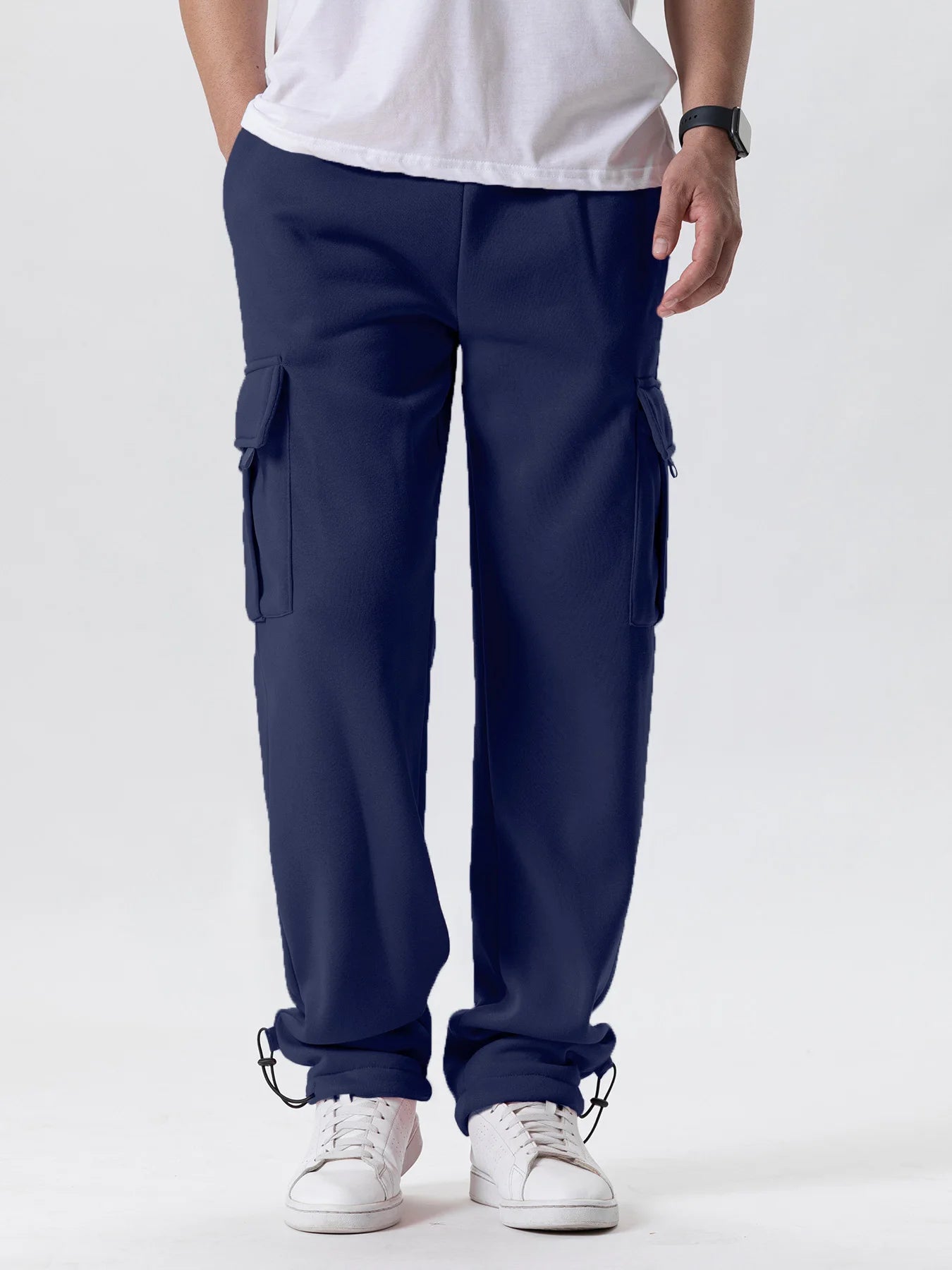 Bequeme Herren Jogginghose mit Geradem Schnitt und Kordelzug