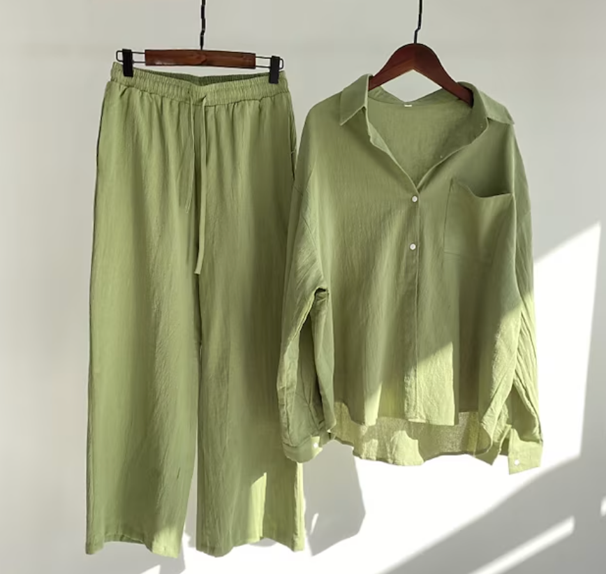 Variant image for Genever | Damen Loungewear Set aus Leinen für entspannte Tage-9