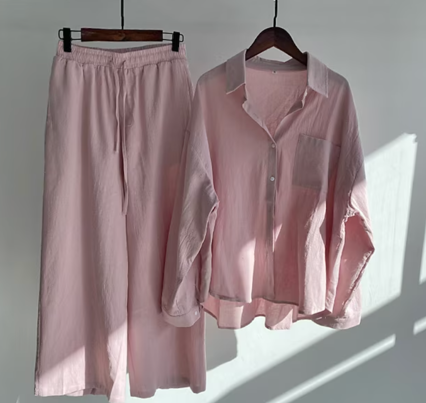 Variant image for Genever | Damen Loungewear Set aus Leinen für entspannte Tage-49