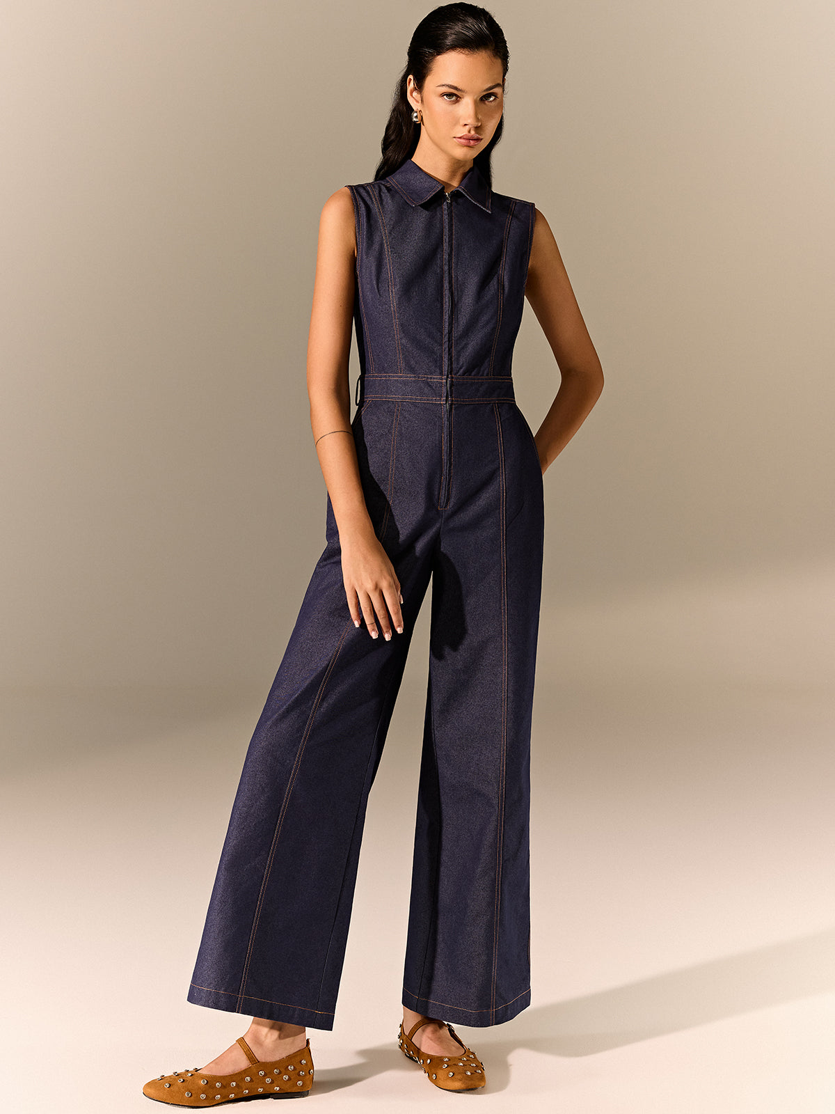 Damen Jumpsuit aus Denim mit Taillengürtel