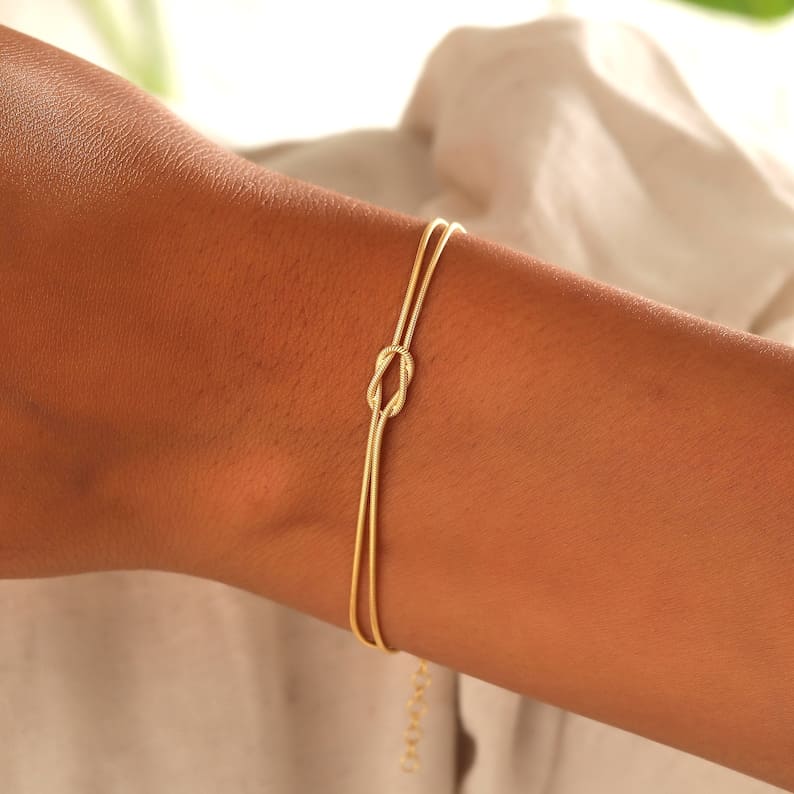 Damen Minimalistisches Knotenarmband Elegant und Verstellbar