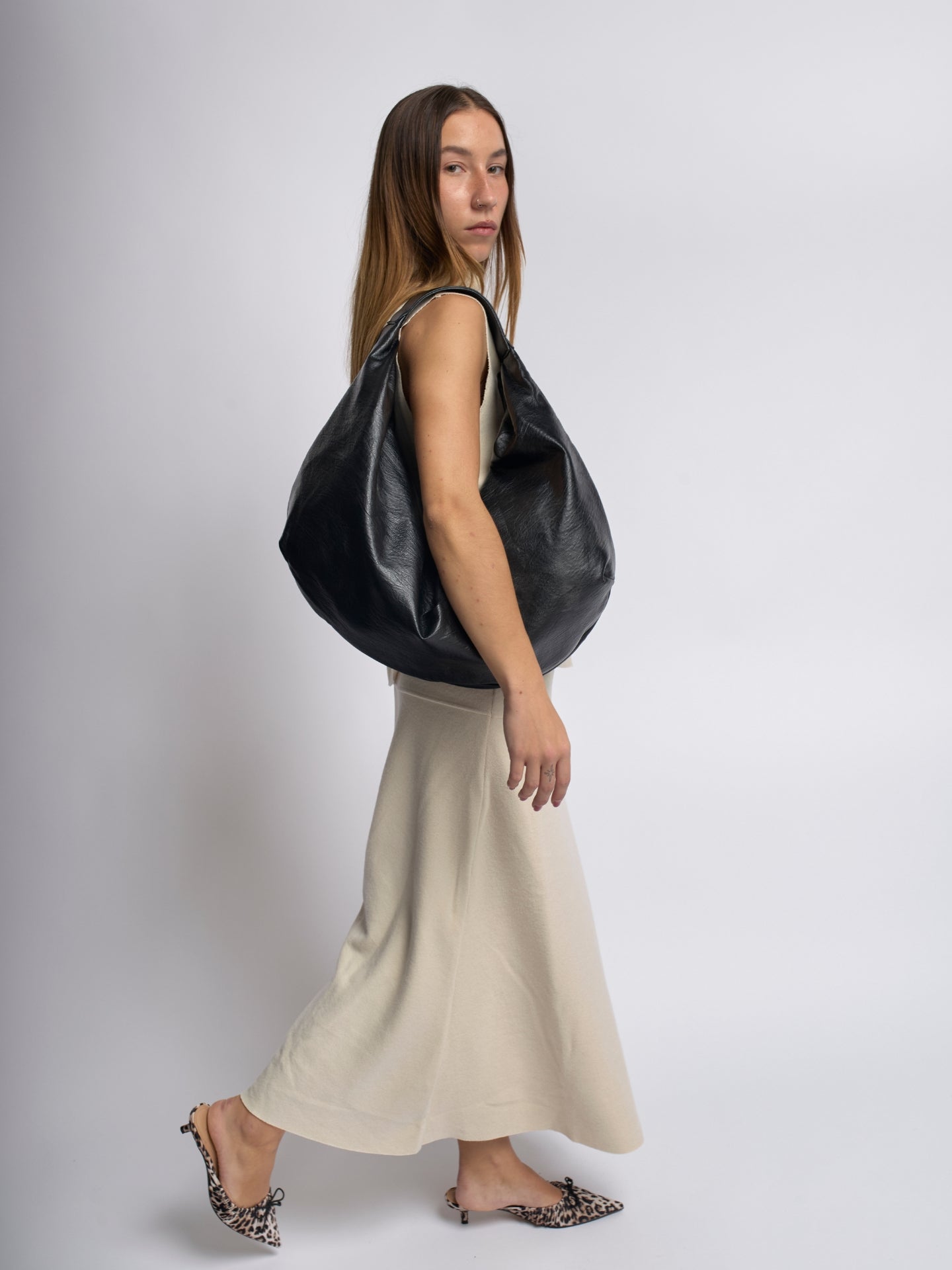 Damen Schultertasche aus veganem Leder