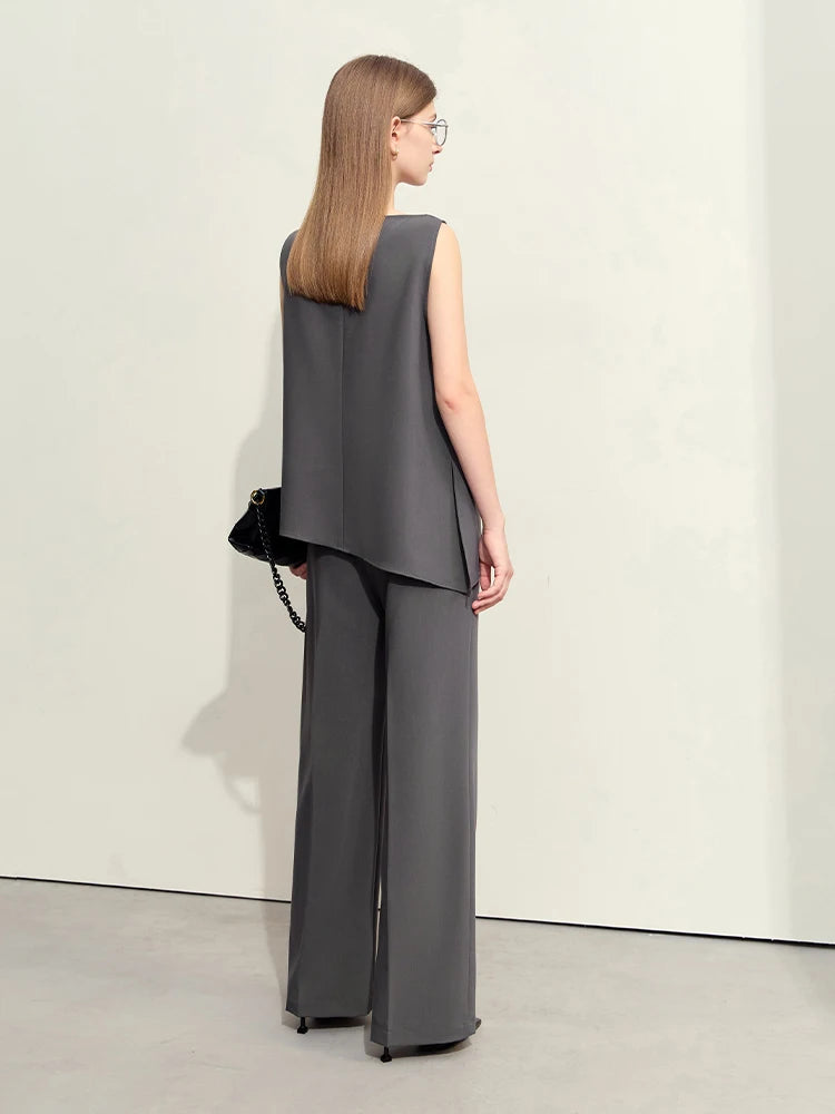 Damen Sommer Outfit mit Swing-Kragen
