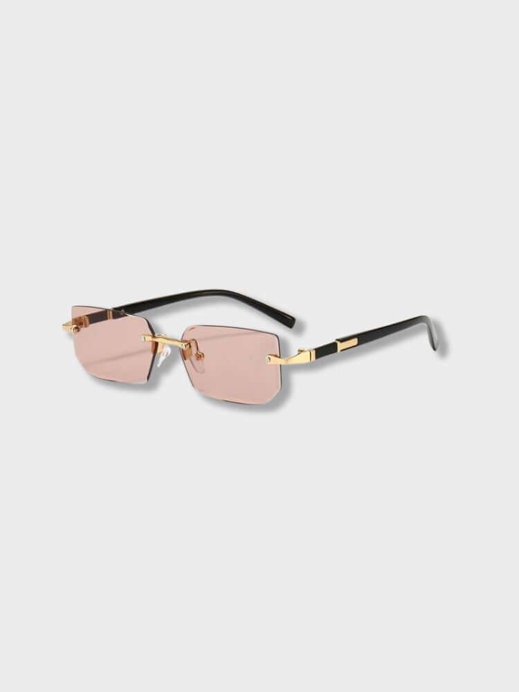 Elegant glasses with high-quality polycarbonate lenses