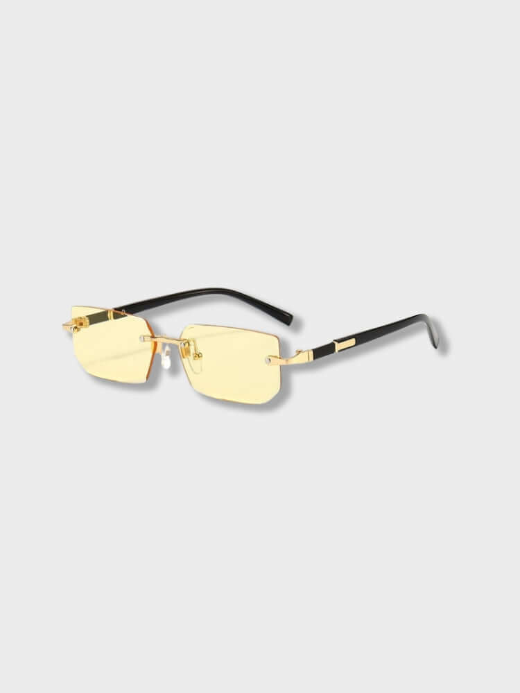 Elegant glasses with high-quality polycarbonate lenses