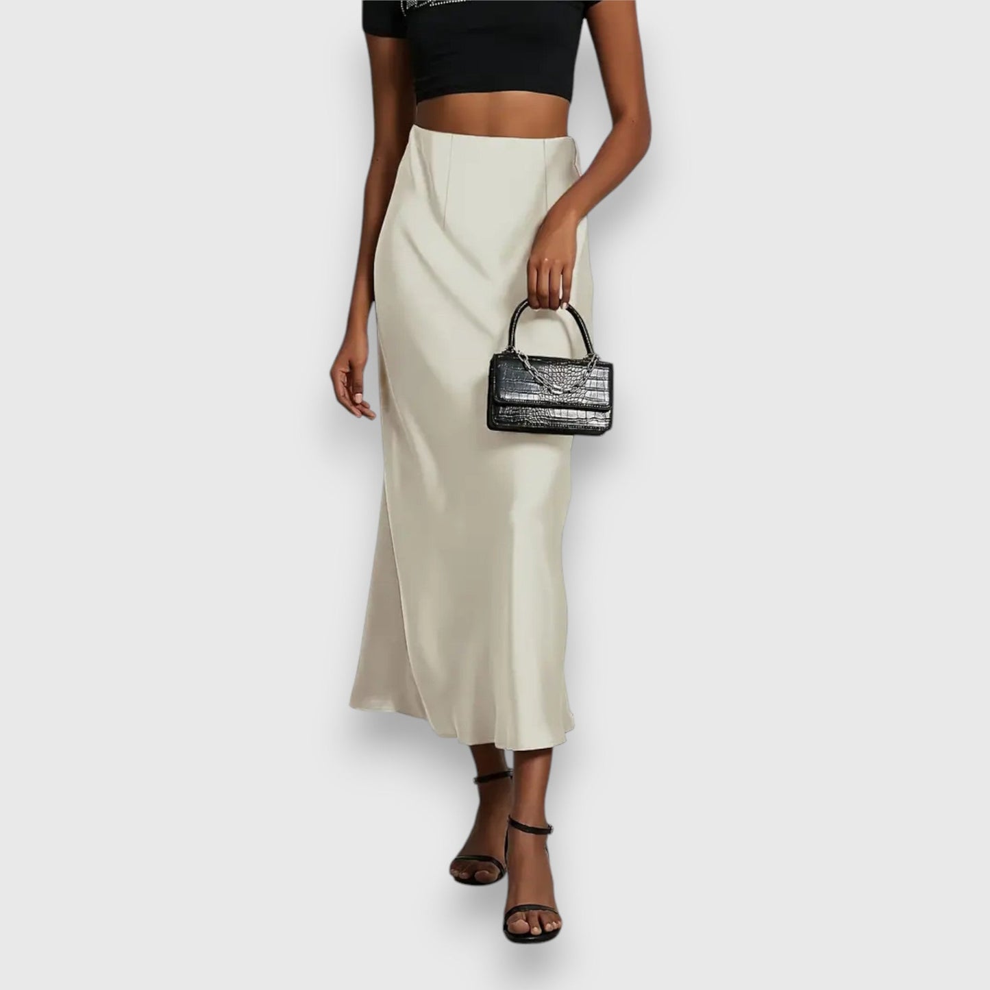 Elegant women's skirt with fishtail cut