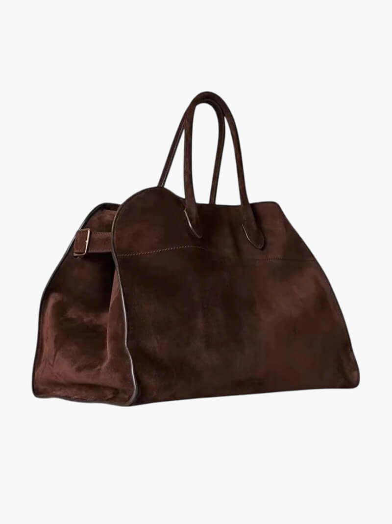 Elegant handbag made of high-quality leather