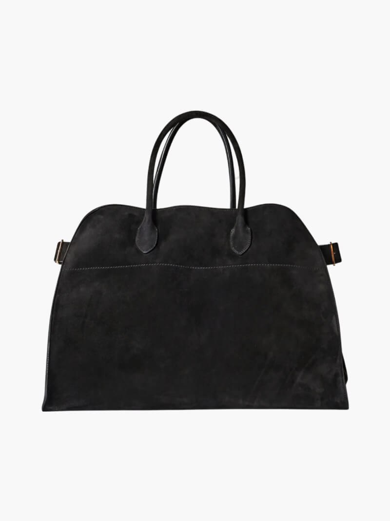 Elegant handbag made of high-quality leather