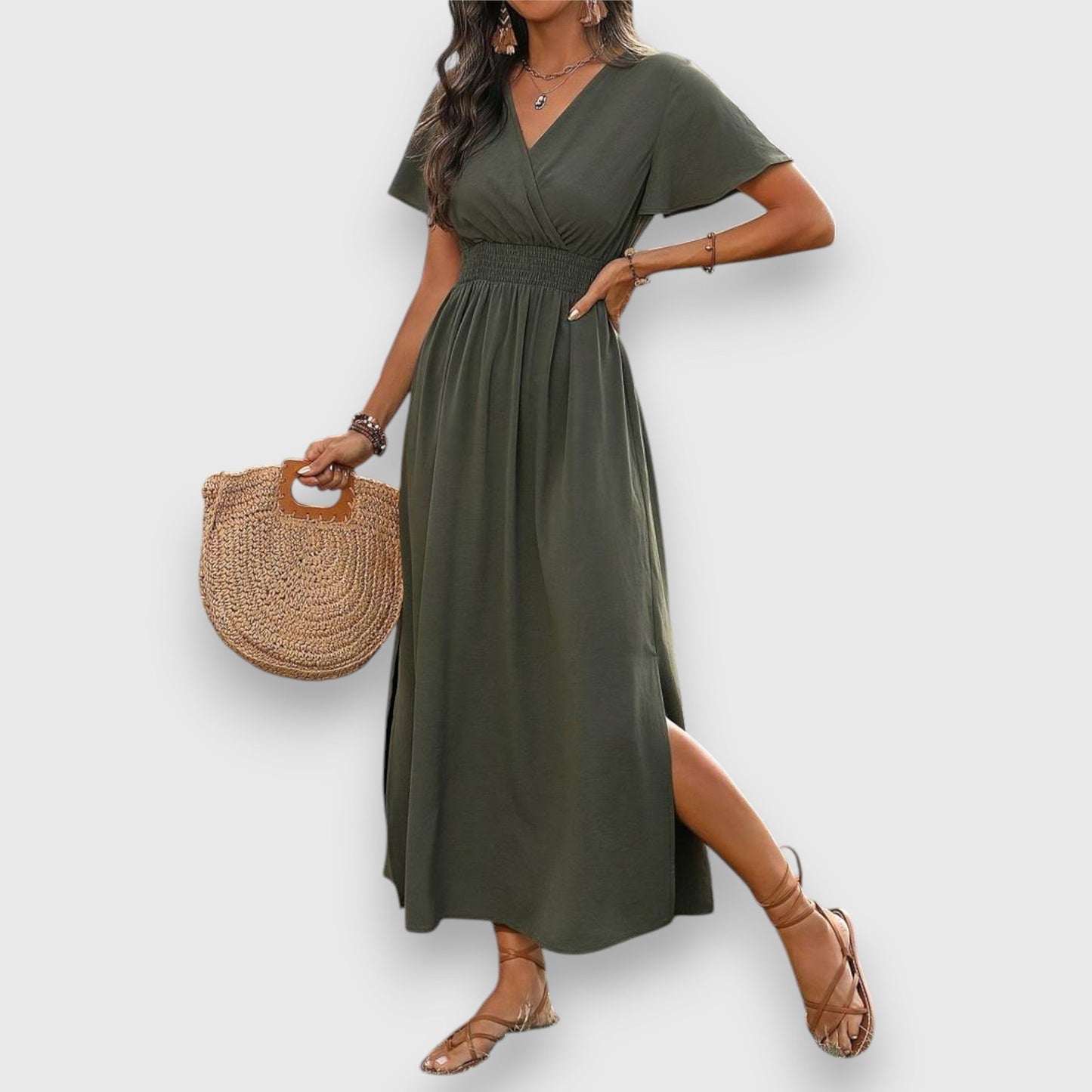 Elegant short-sleeve dress with Peter Pan collar