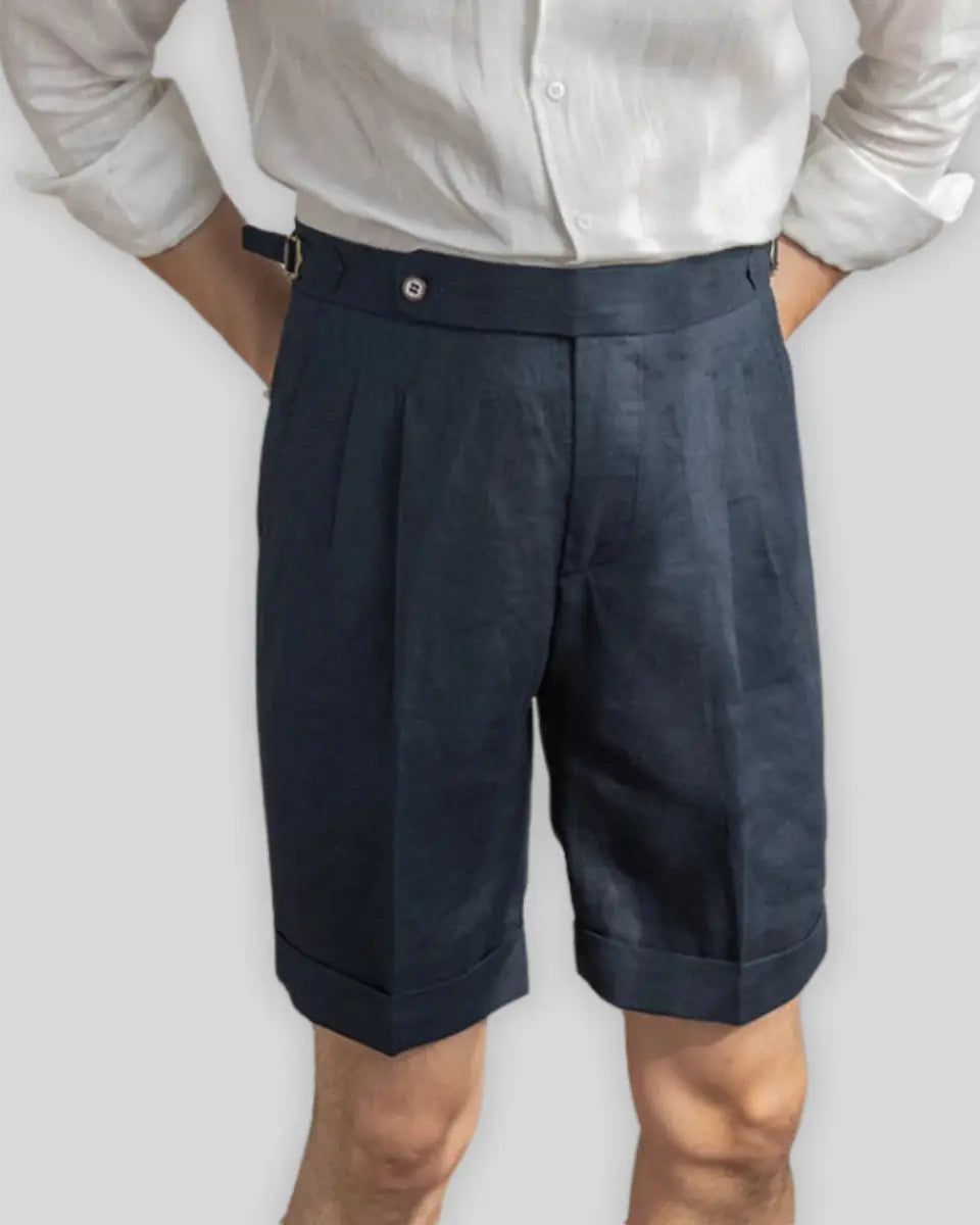 Elegant navy shorts with pleats for summer