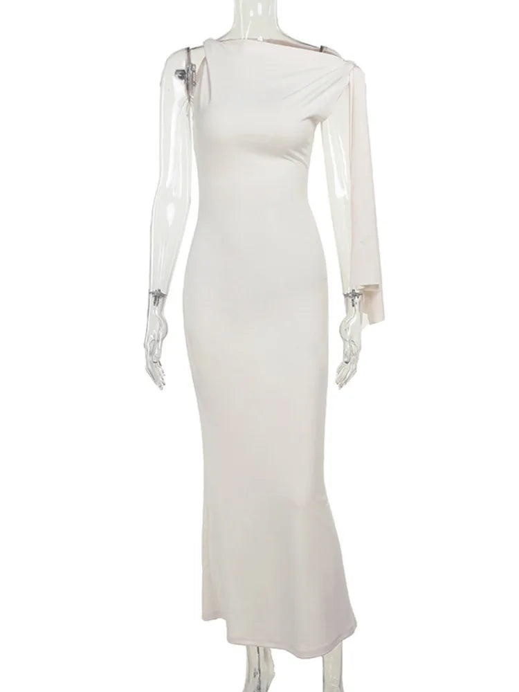 Elegante abito lungo scollato per donna