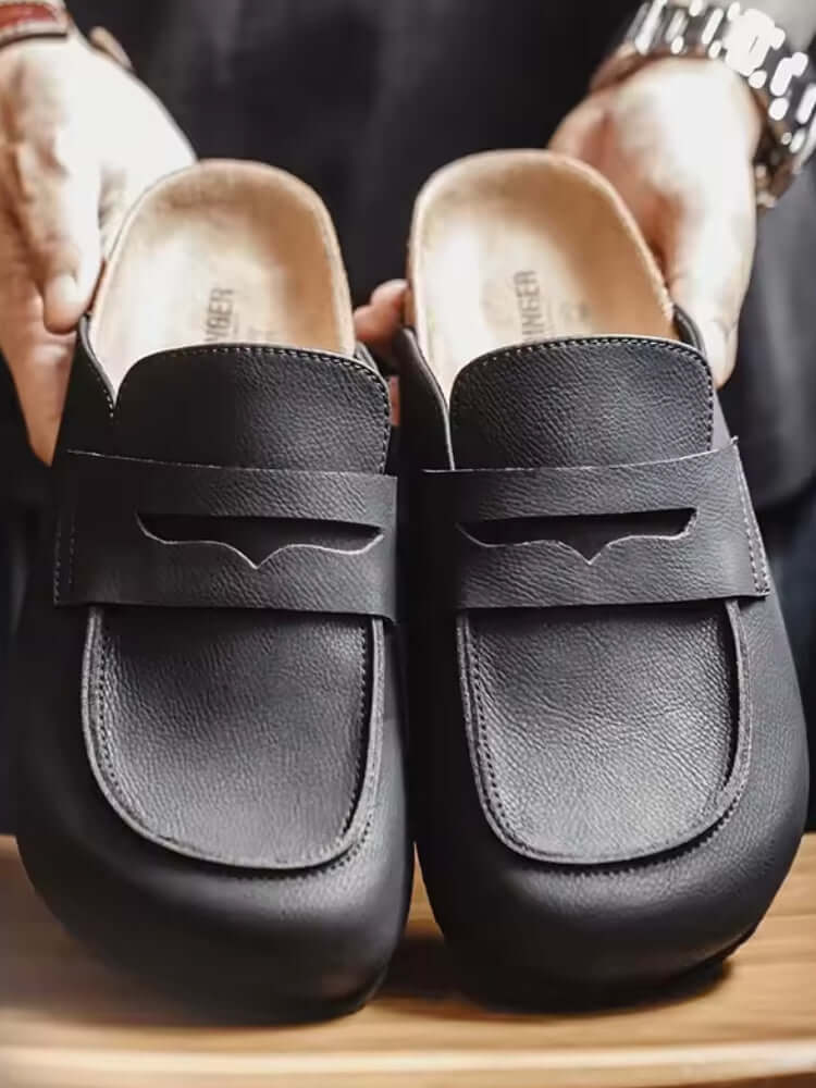 Elegante Schwarze Mules aus Mikrofaser
