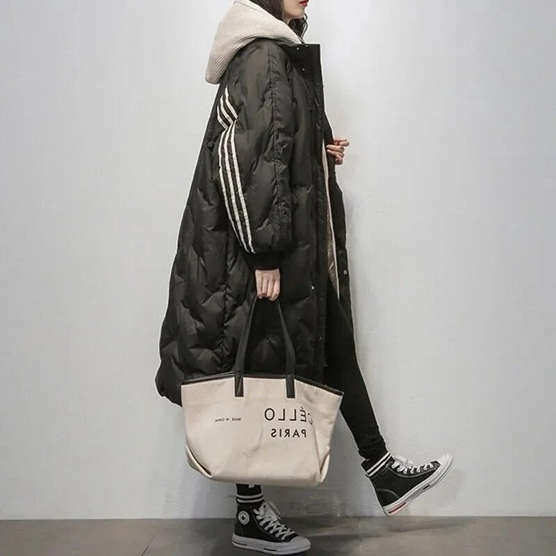 Elegant women's coat with premium insulation for warmth and comfort