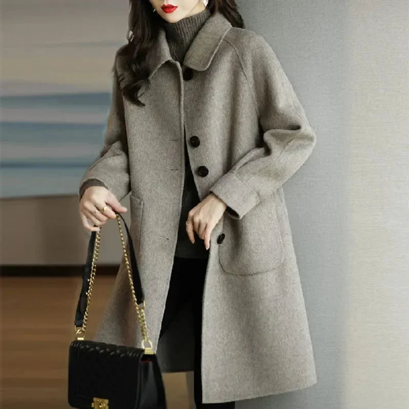 Elegant ullkappa dam i koreansk stil