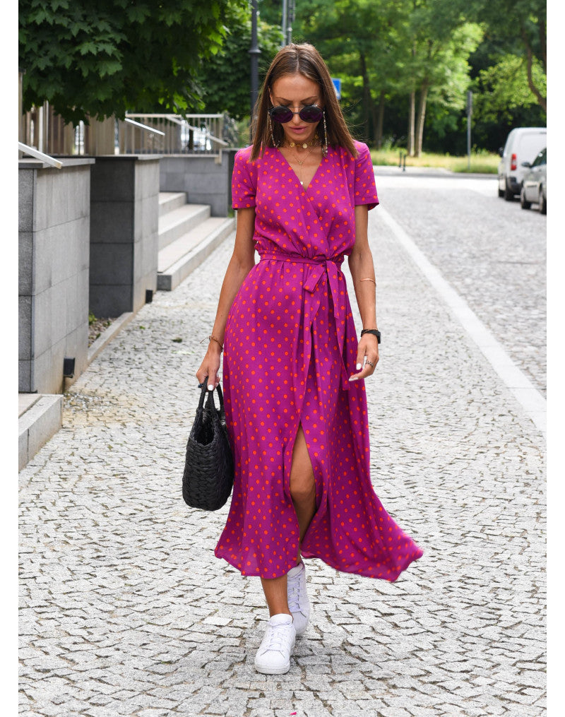 Elegant midi dress for women with floral pattern and waist belt