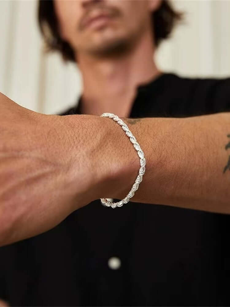 Elegantes Seilarmband aus strapazierfähigem Metall für Herren