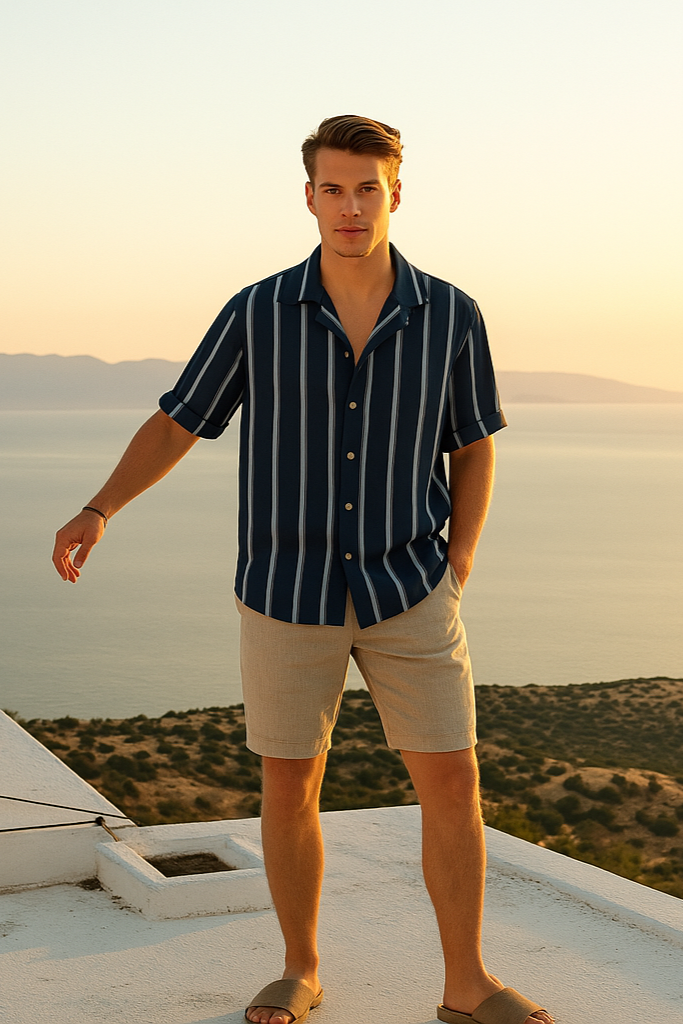 Elegantes Sommer Set mit Gestreiftem Kurzarmhemd und Schnelltrocknenden Shorts