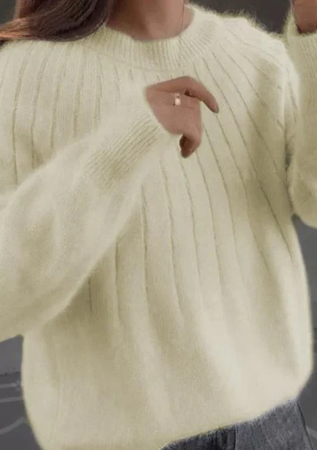 Fluffige Strickpullover für Damen