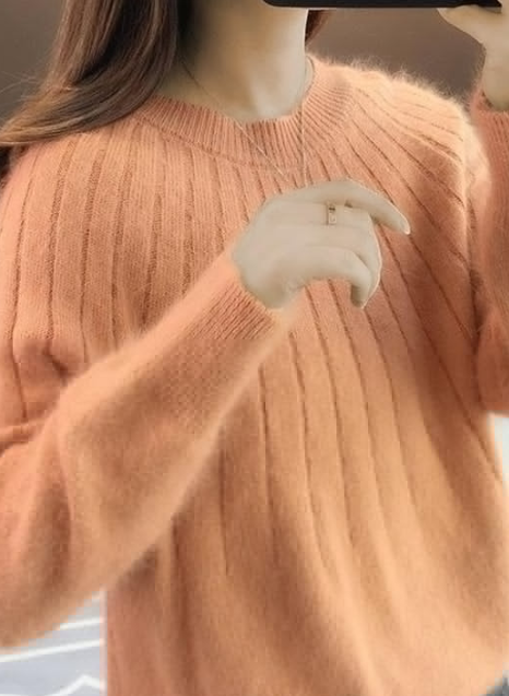 Fluffige Strickpullover für Damen