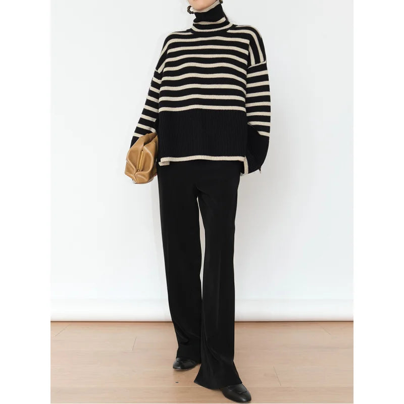 Maglione a collo alto a righe per donna