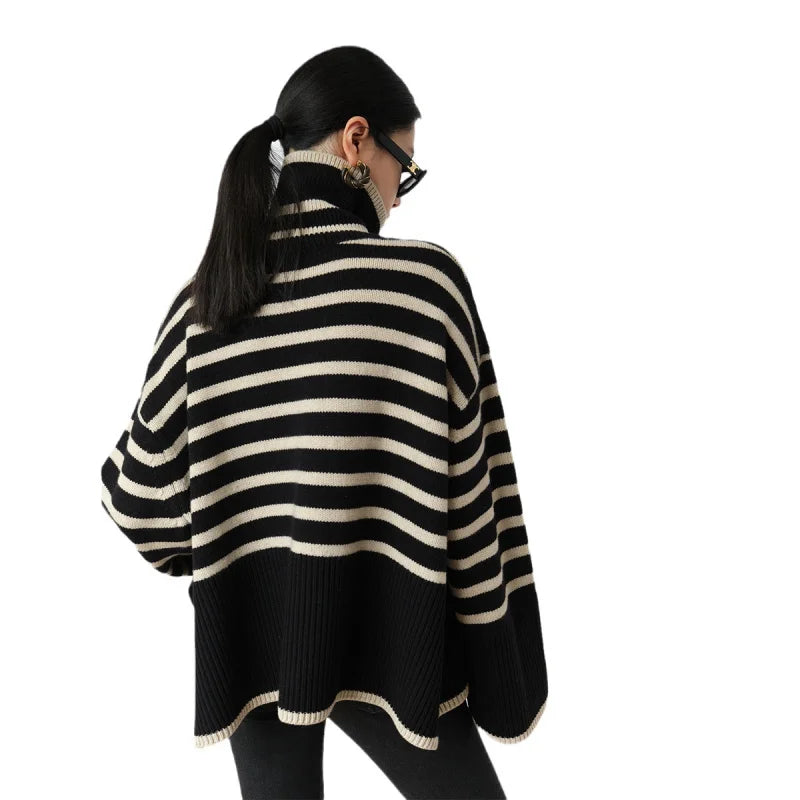 Maglione a collo alto a righe per donna