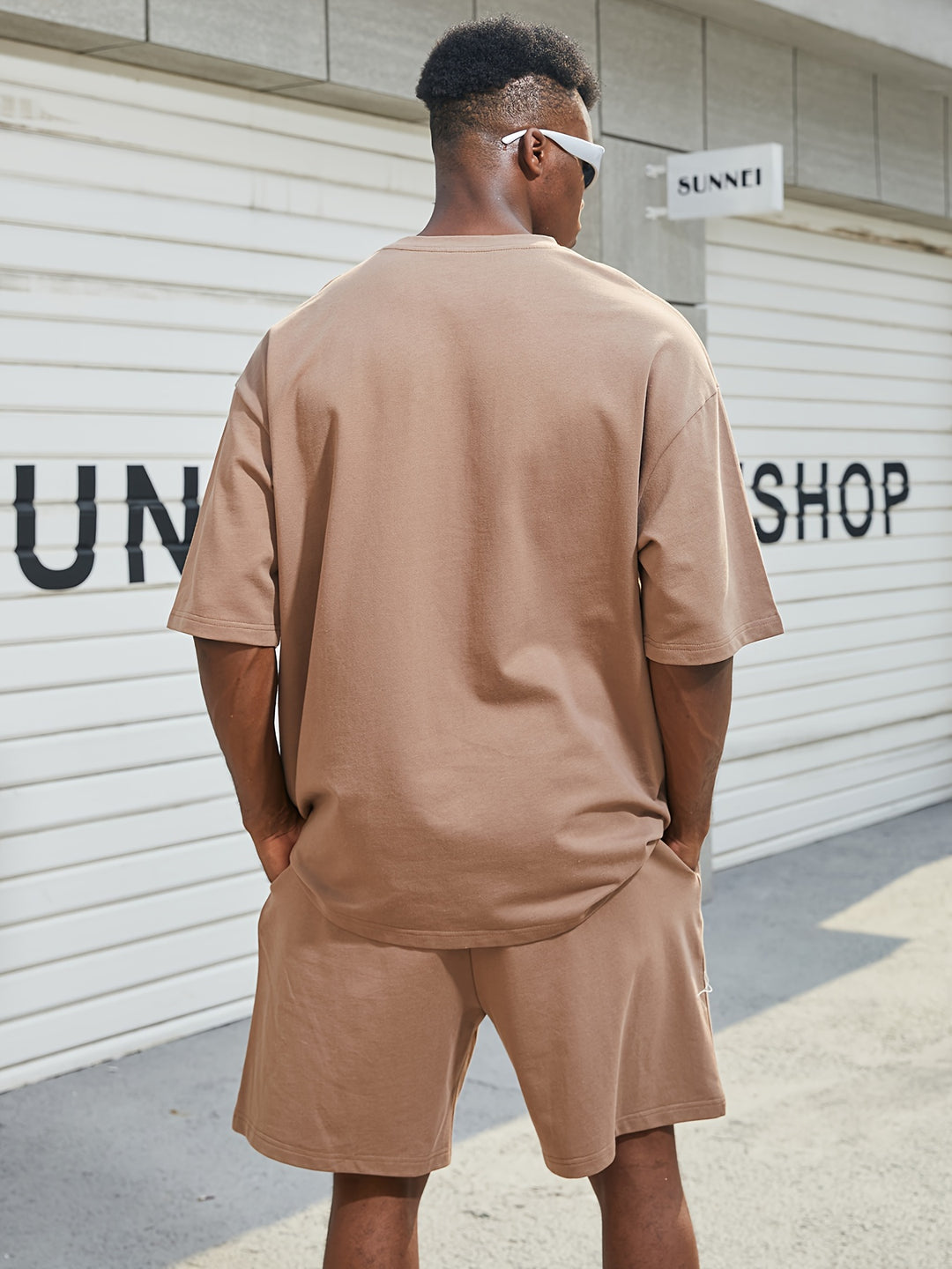 Set estivo da uomo composto da 2 pezzi: maglietta e pantaloncini
