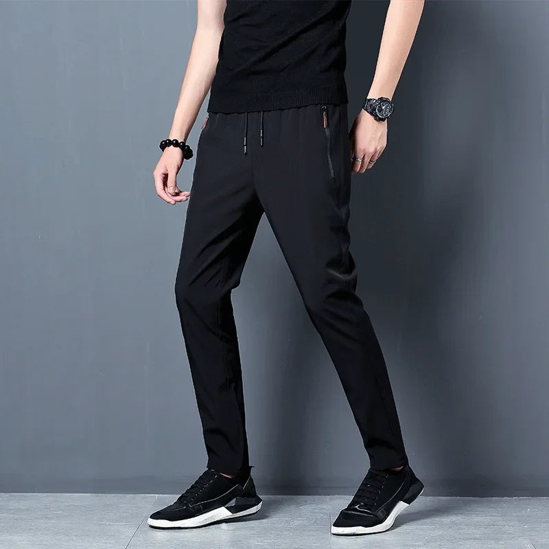 Herren Jogginghose Slim Fit mit Elastischem Bund