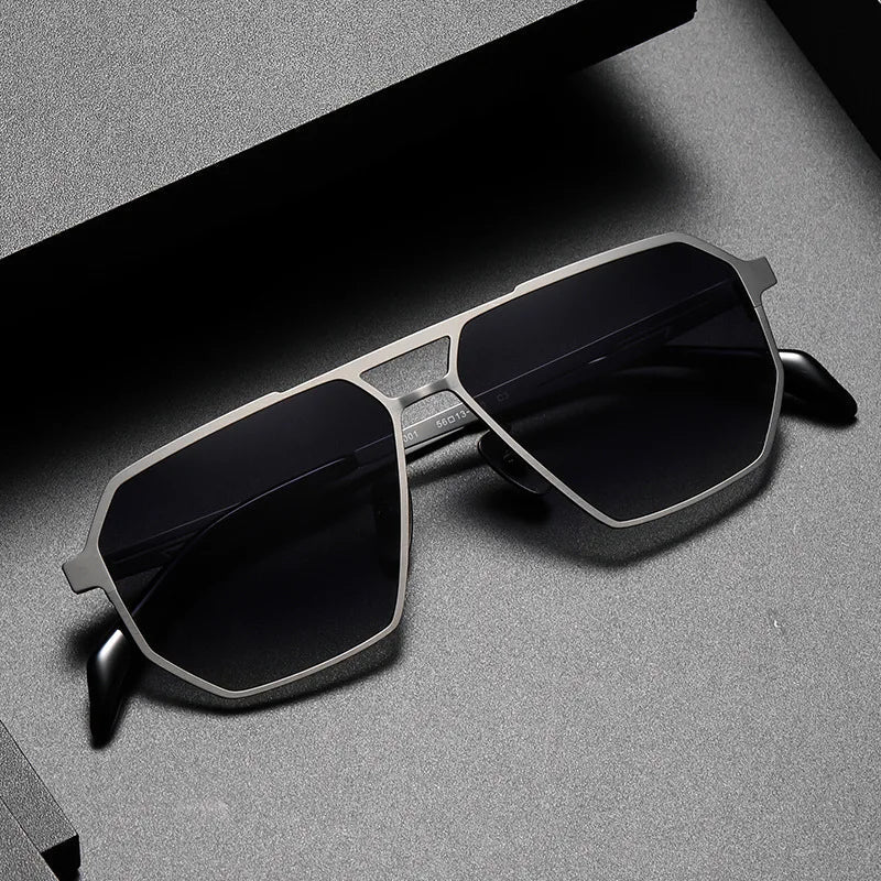 Men's sunglasses made of titanium with polarized lenses