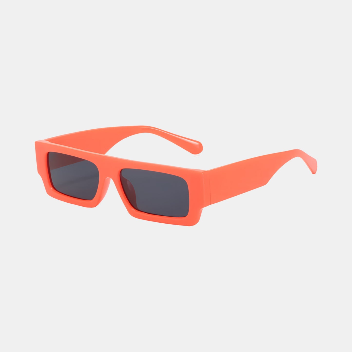 Men's sunglasses with angular design and UV protection