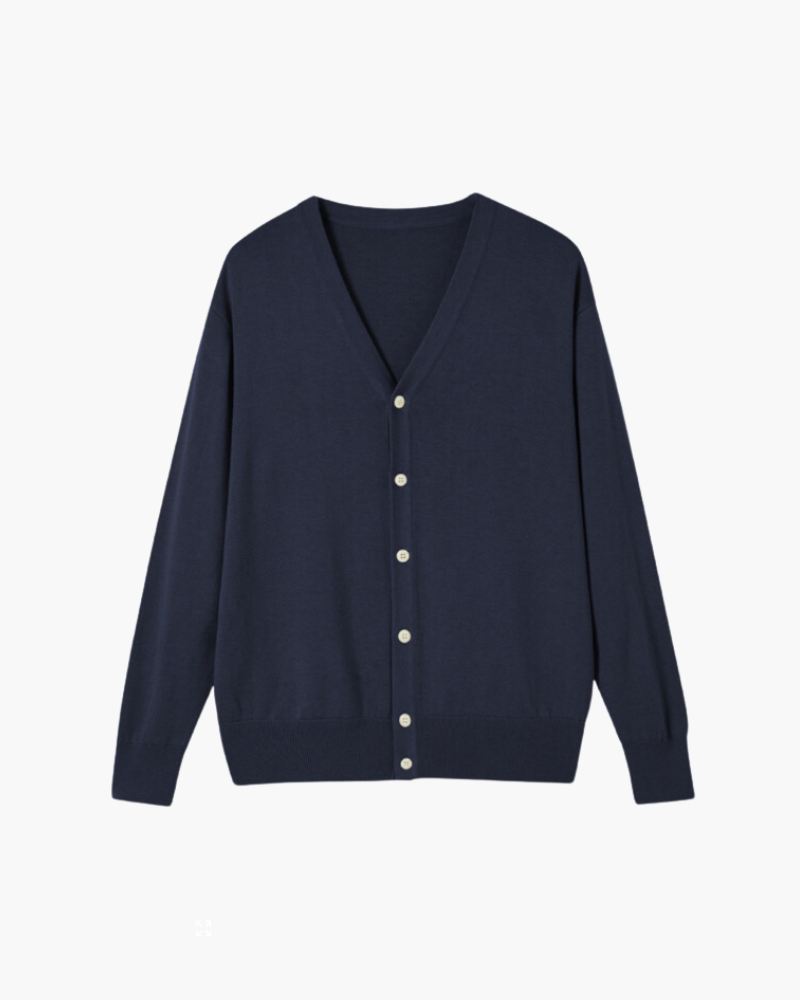 Timeless cardigan made of wool