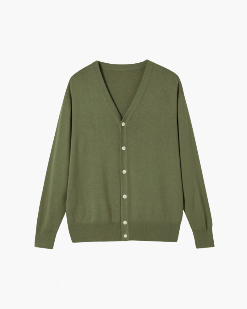 Timeless cardigan made of wool