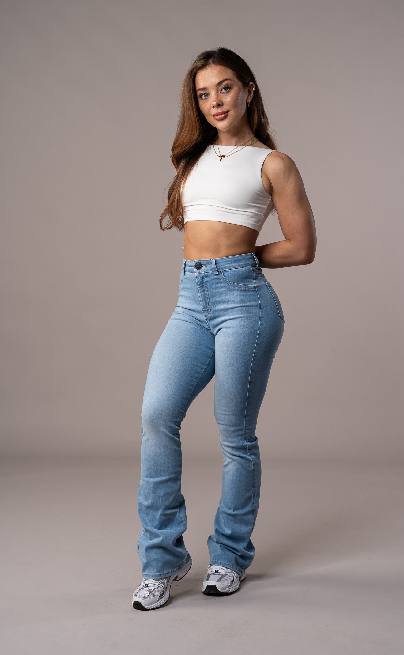High-waisted slim fit jeans women made of stretch denim