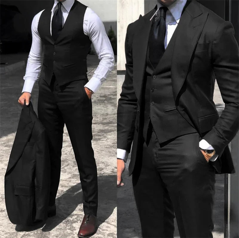 Klassischer Herrenanzug Hose und Weste für Hochzeiten und Business Events