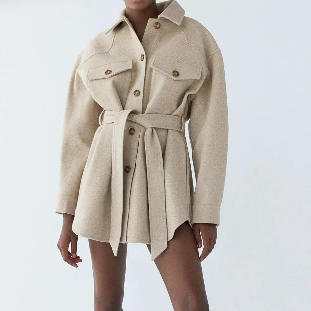 Long wool coat for women with adjustable belt