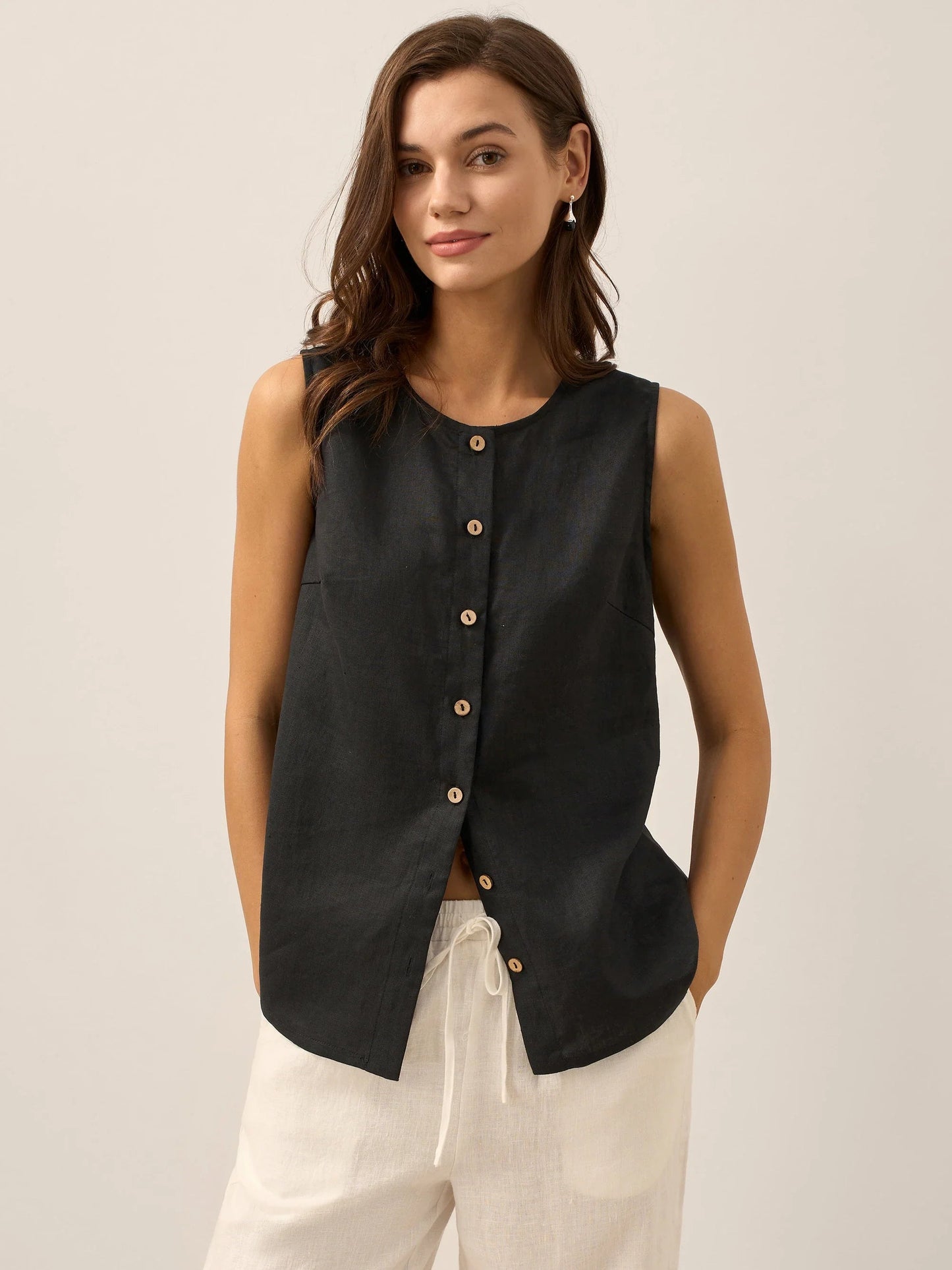 Leichte Damen Bluse aus Leinen mit Knöpfen