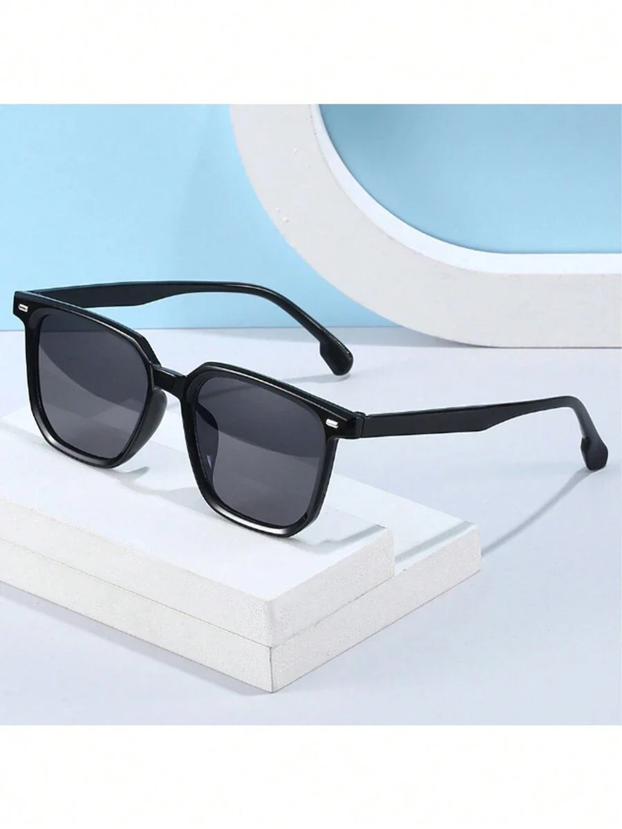 Leichte Sommer-Sonnenbrille