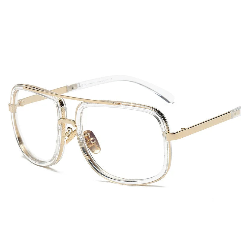 Fashionable men's sunglasses in vintage pilot style with UV400 protection