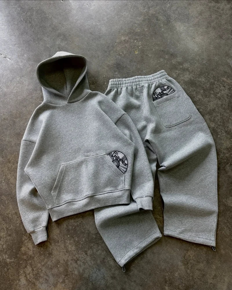 Modischer Herren Anzug mit Besticktem Design