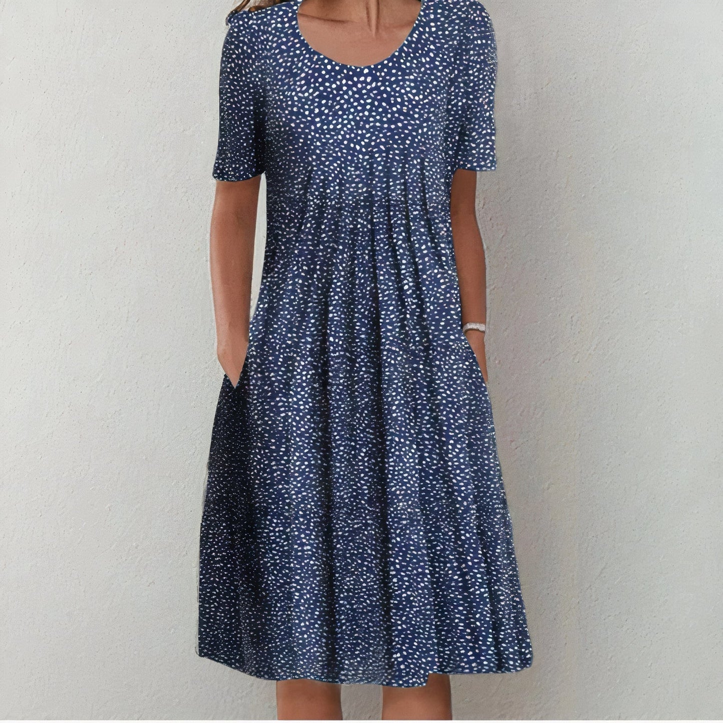 Pleated summer dress for women